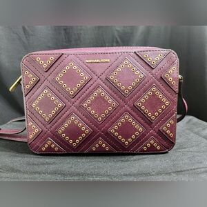 Michael Kors Diamond Grommet Selma Med  Plum Crossbody Bag